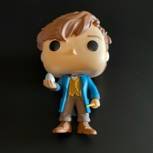 Funko Pop Harry Potter Fantastic Beasts Newt Scamander #02 EUC OOB